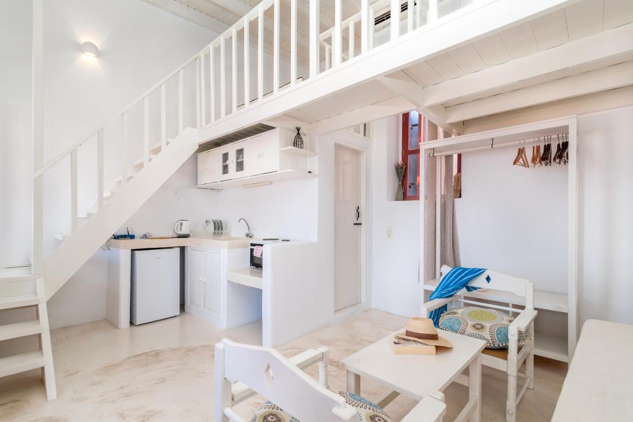 Atlantis Houses Chalki Town エクステリア 写真