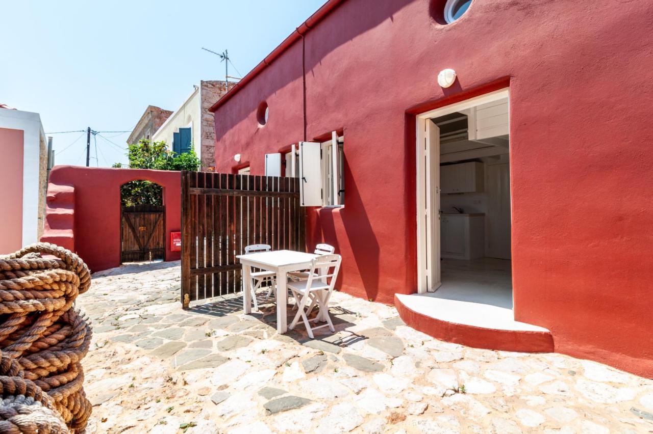 Atlantis Houses Chalki Town エクステリア 写真