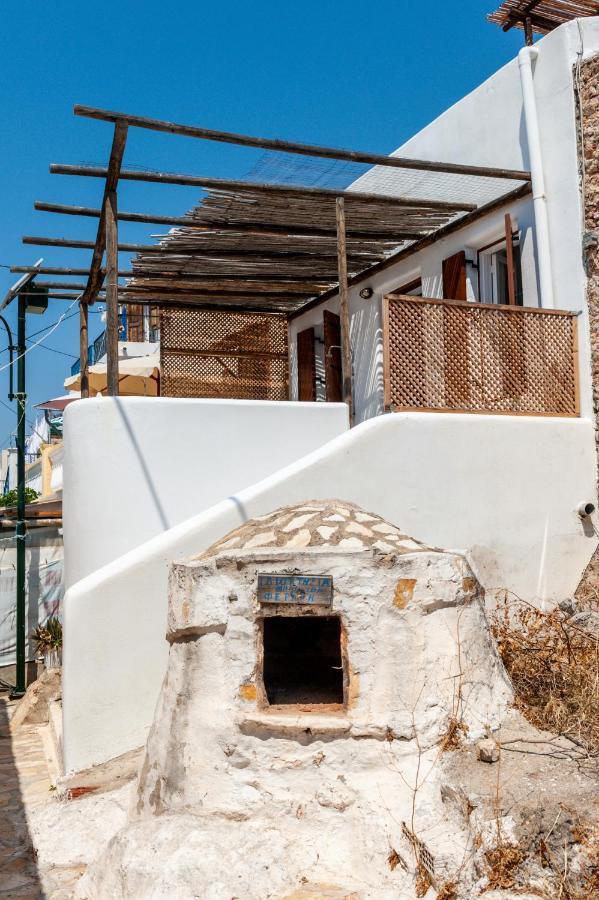 Atlantis Houses Chalki Town エクステリア 写真