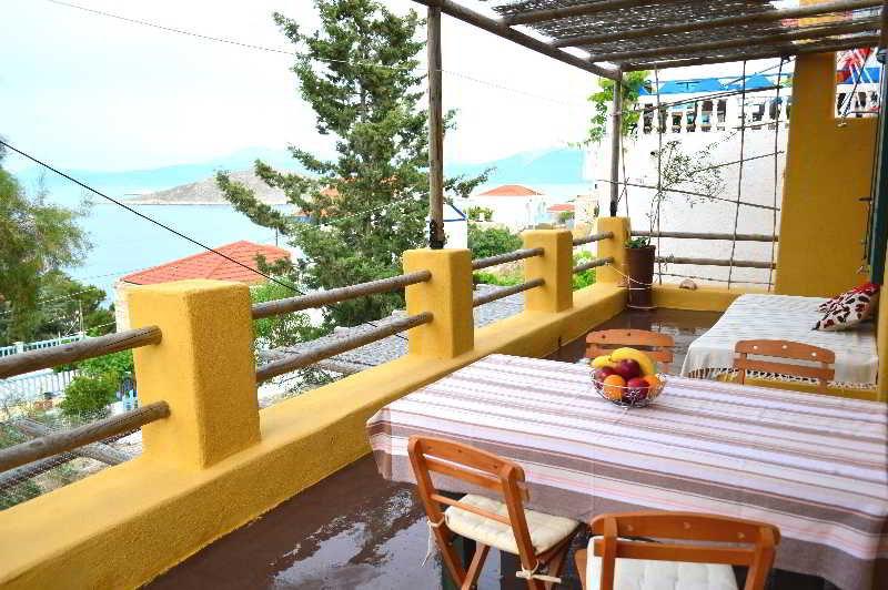 Atlantis Houses Chalki Town エクステリア 写真