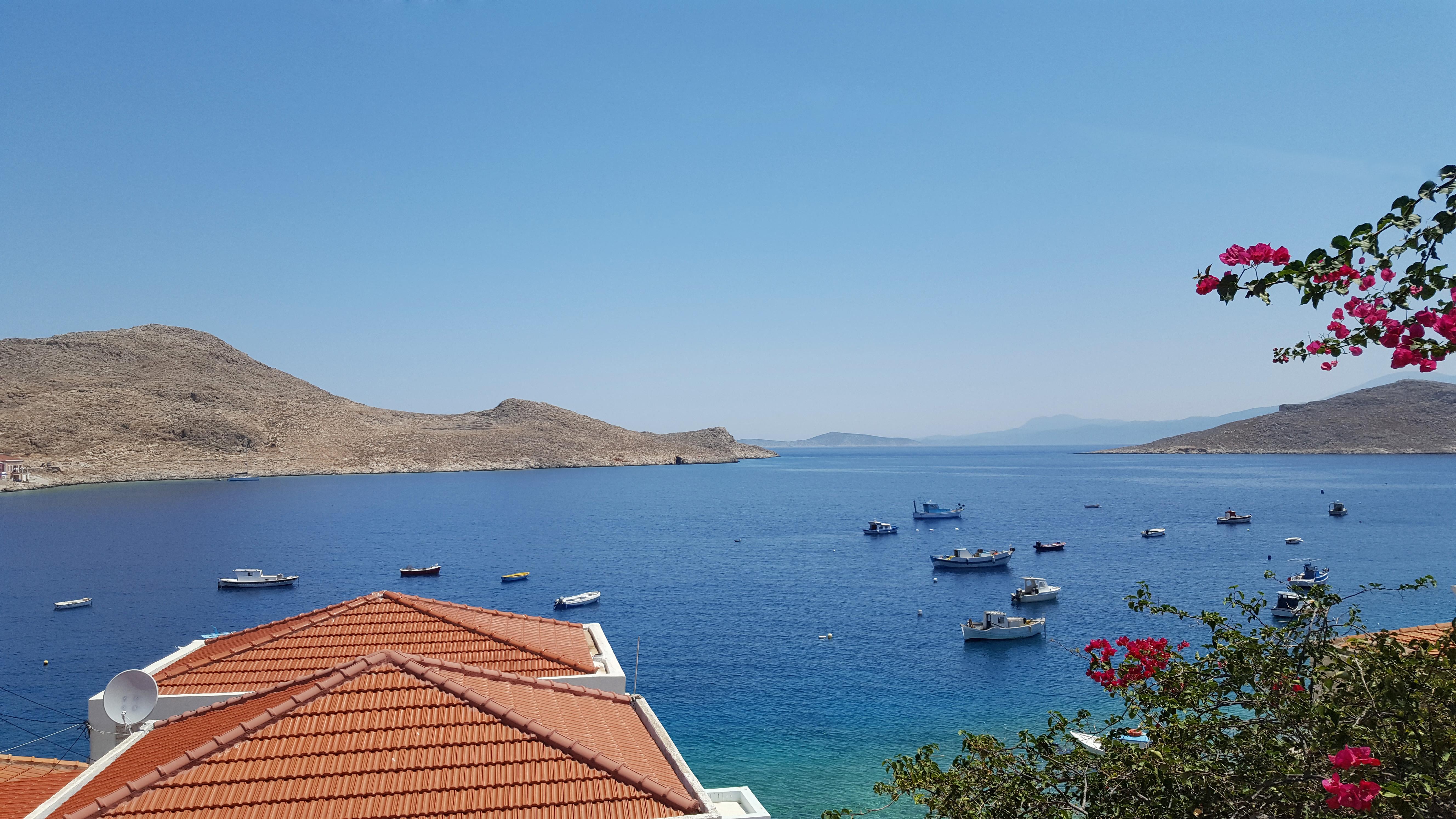 Atlantis Houses Chalki Town エクステリア 写真