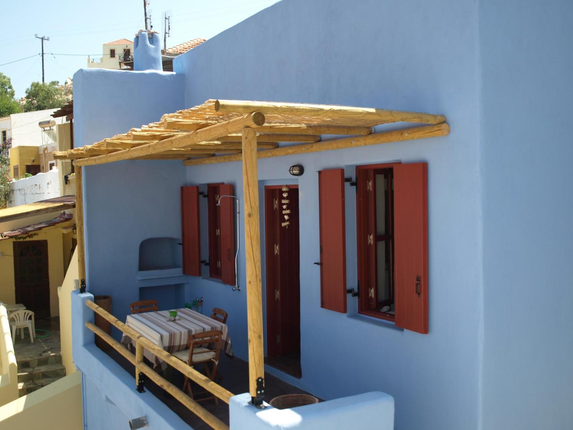Atlantis Houses Chalki Town エクステリア 写真